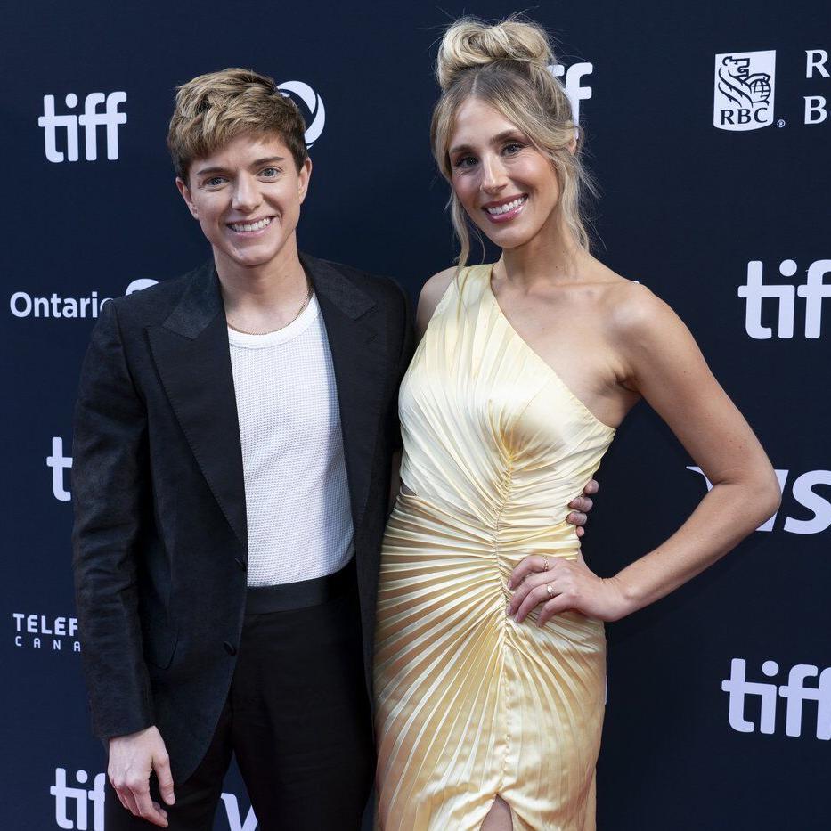 Comedian Lisa Gilroy to host ºÚÁϳԹÏÍø Screen Awards, which move to streaming-only